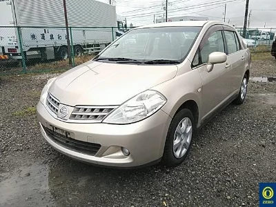 Nissan Tiida Latio