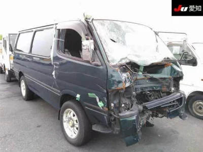 Toyota HiAce Van