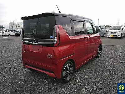 NISSAN ROOX