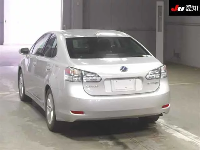 Lexus HS250h  с аукциона в Японии