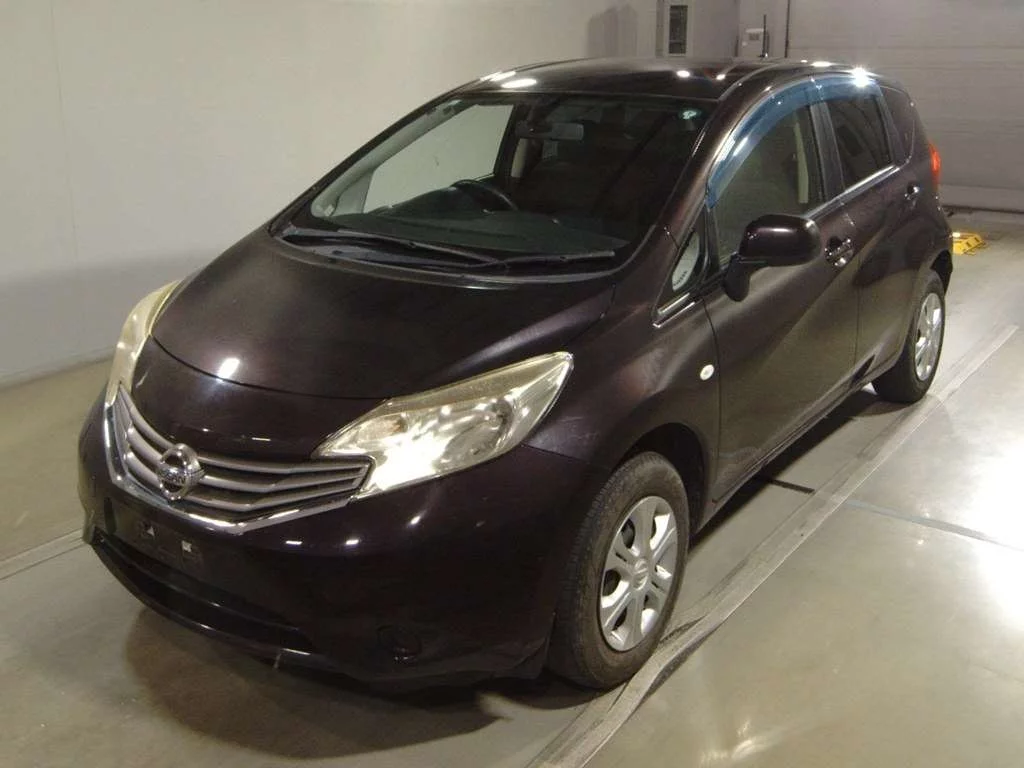Nissan Note  с аукциона в Японии