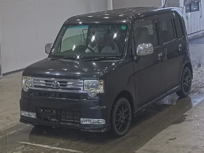 Toyota Pixis Space