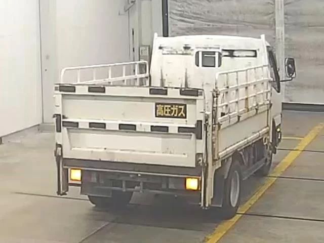 Mitsubishi Fuso Canter  с аукциона в Японии