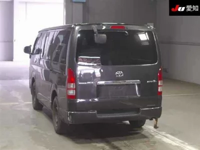 Toyota RegiusAce
