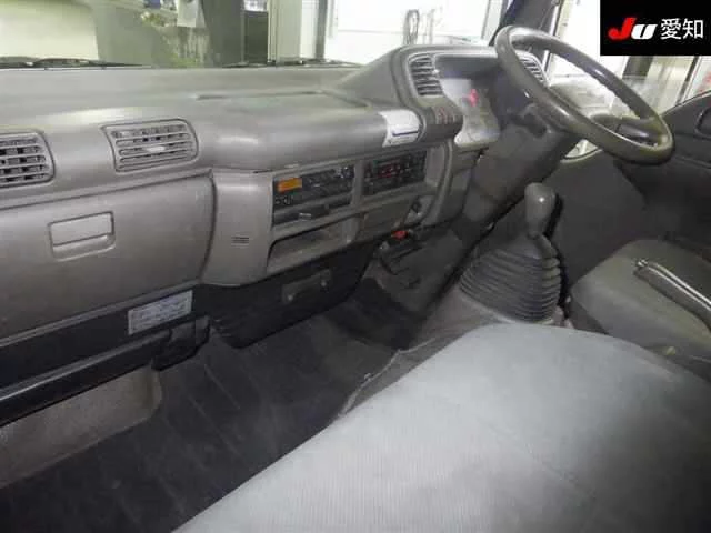 Isuzu Elf  с аукциона в Японии