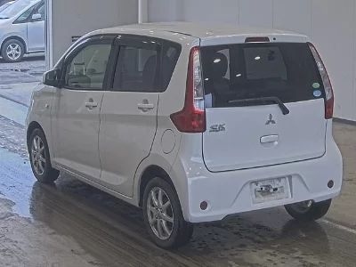 Mitsubishi eK Wagon