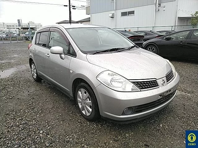 Nissan Tiida  с аукциона в Японии