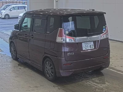 Mitsubishi Delica D:2