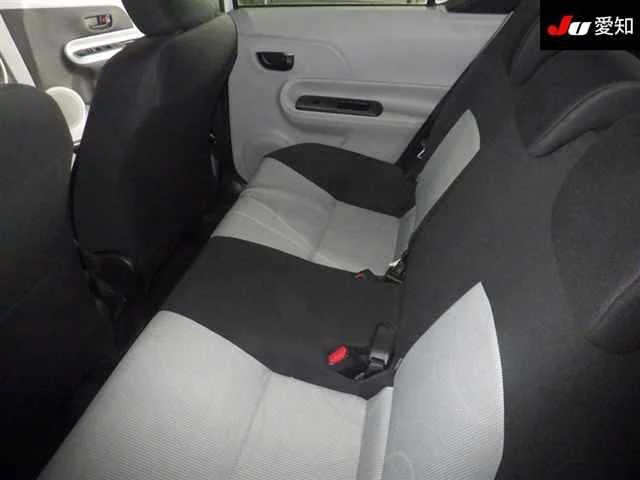 Toyota Aqua  с аукциона в Японии
