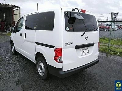 Nissan NV200 VANETTE VAN