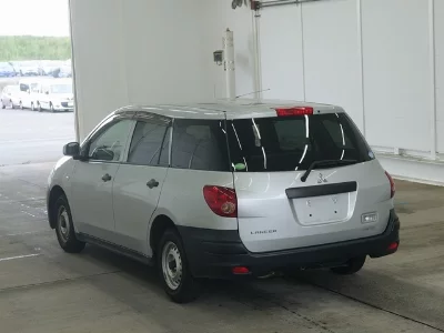 Mitsubishi LANCER CARGO