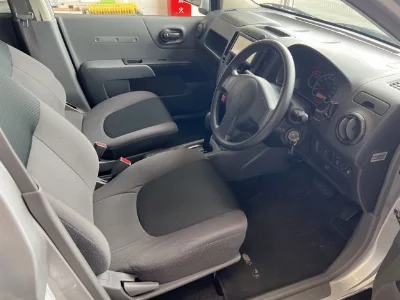 Mitsubishi LANCER CARGO