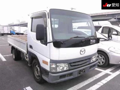 Mazda Titan