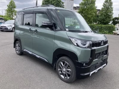 Mitsubishi Delica Mini