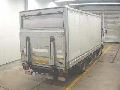 Isuzu Forward