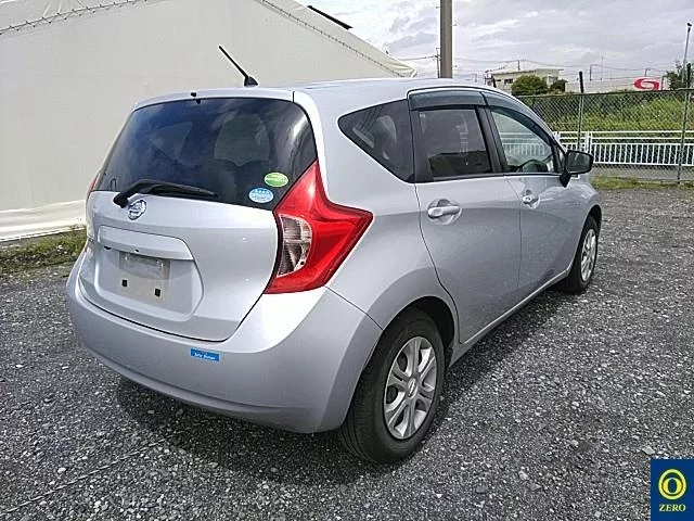 Nissan Note  с аукциона в Японии