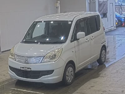 Mitsubishi Delica D:2