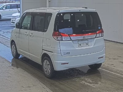 Mitsubishi Delica D:2