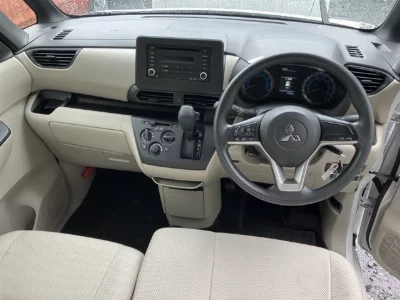 Mitsubishi eK X Space