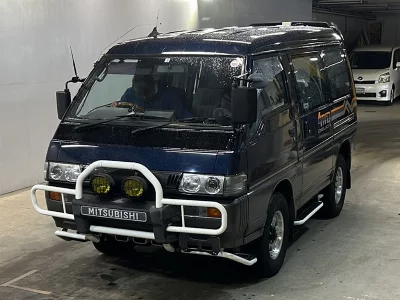Mitsubishi Delica