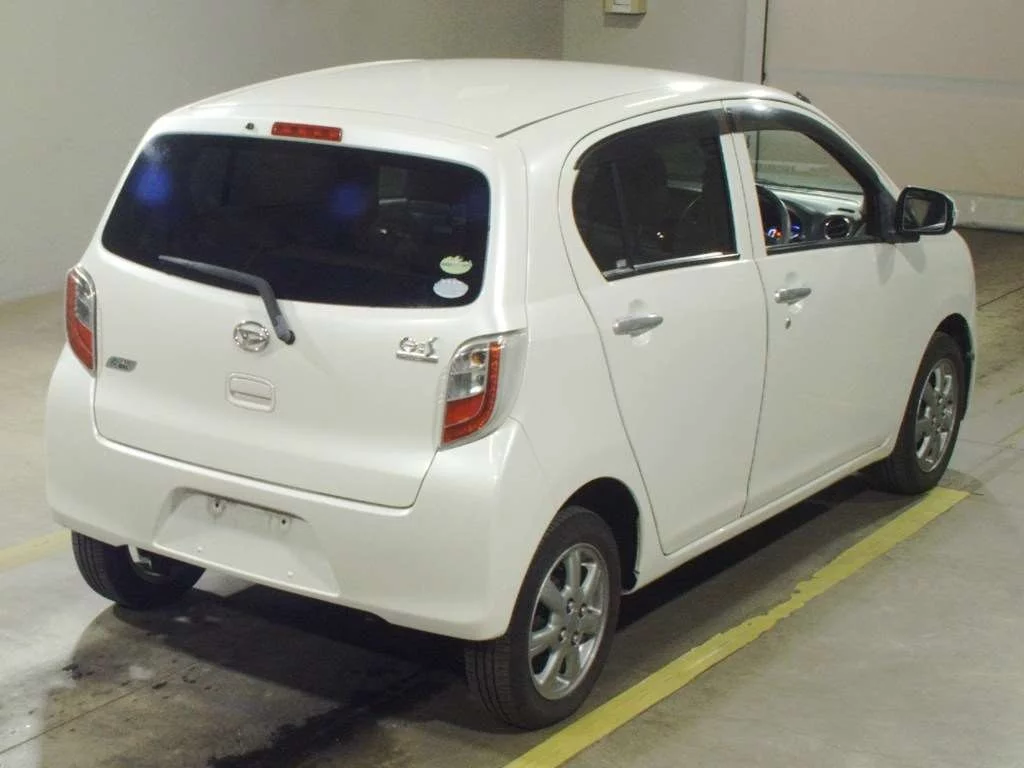 Daihatsu Mira e:S  с аукциона в Японии