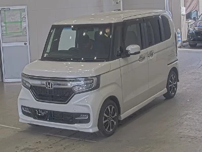 Honda N BOX CUSTOM
