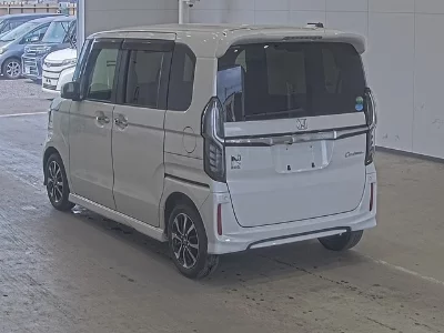 Honda N BOX CUSTOM