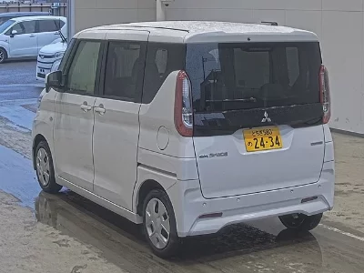 Mitsubishi eK X Space