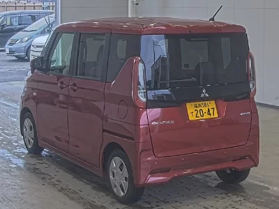 Mitsubishi eK X Space