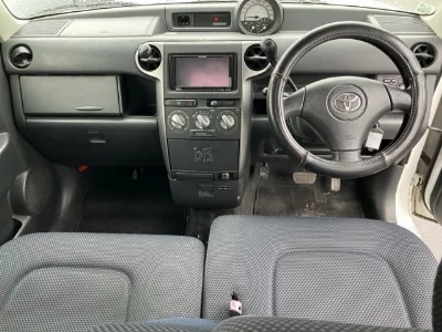 Toyota bB