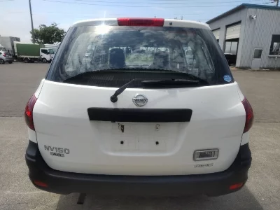 Nissan AD