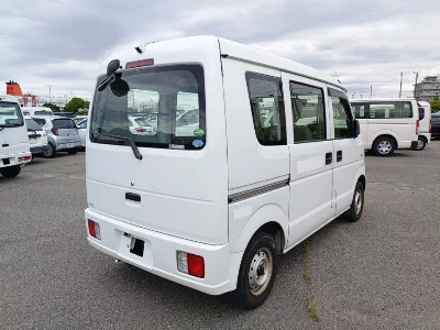 Nissan NV100 Clipper