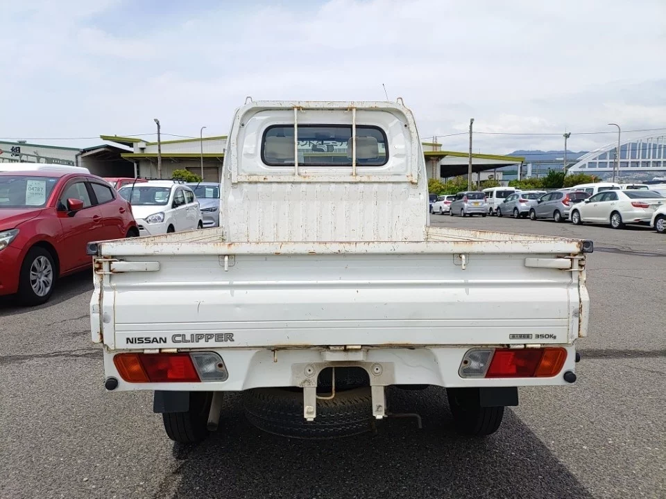 Nissan Clipper  с аукциона в Японии