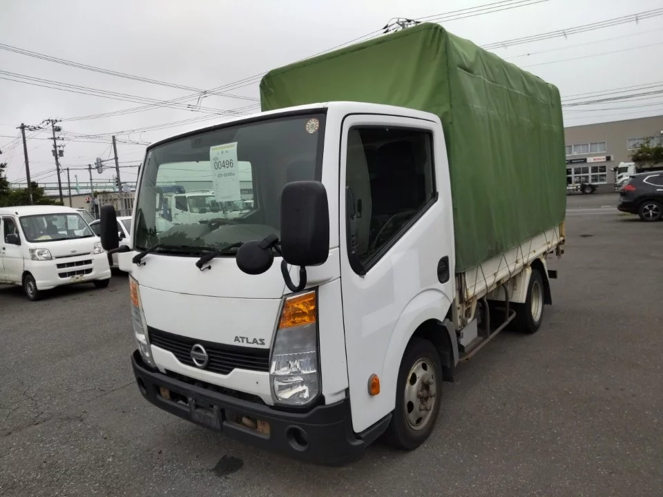 Nissan Atlas  с аукциона в Японии