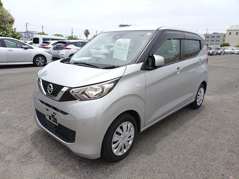 Nissan Dayz  с аукциона в Японии