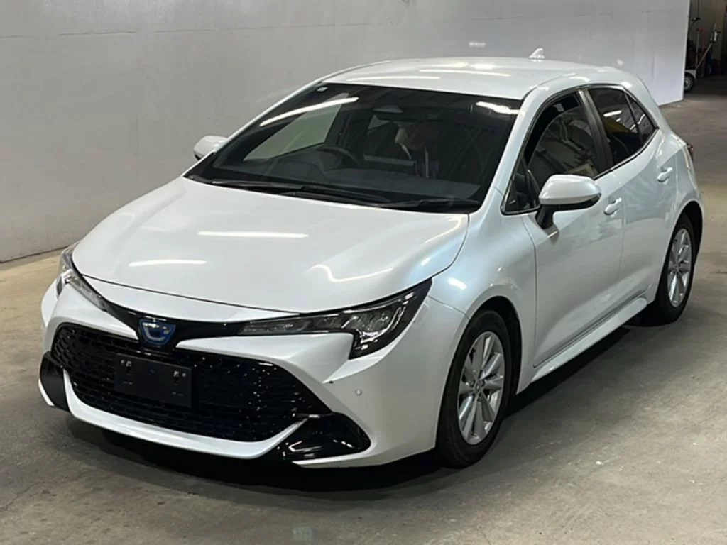 Toyota Corolla Hatchback  с аукциона в Японии