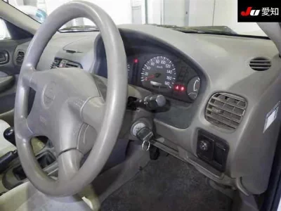 Nissan SUNNY