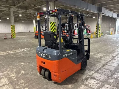 Toyota  FORKLIFT