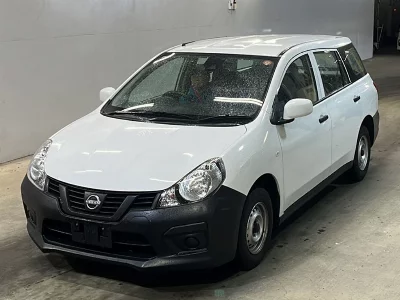 Nissan AD