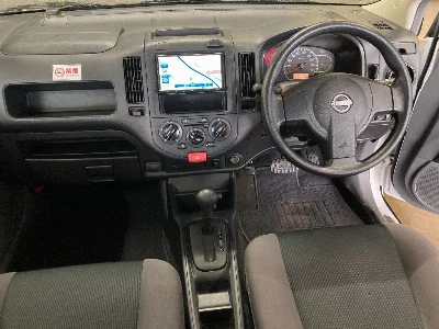 Nissan AD