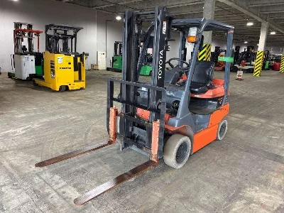 Toyota  FORKLIFT
