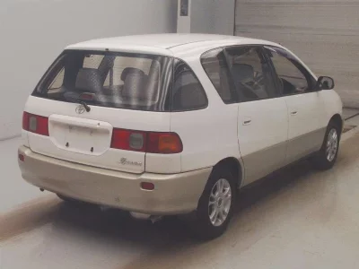 Toyota Ipsum