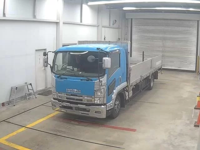Isuzu Forward  с аукциона в Японии