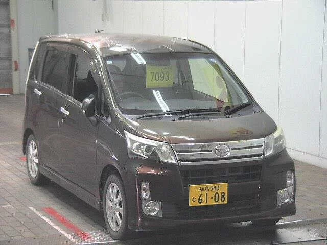 Daihatsu Move  с аукциона в Японии