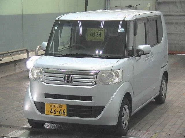 Honda N-Box  с аукциона в Японии