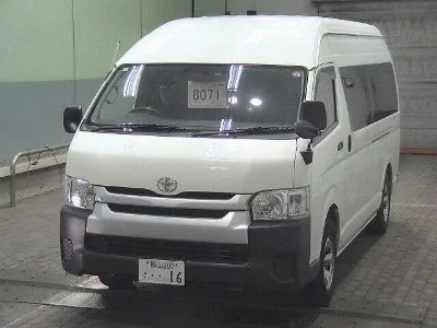 Toyota HiAce Commuter