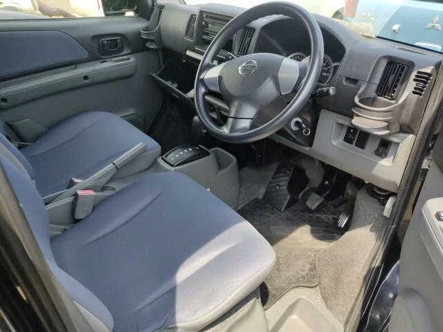 Nissan NV100 Clipper  с аукциона в Японии
