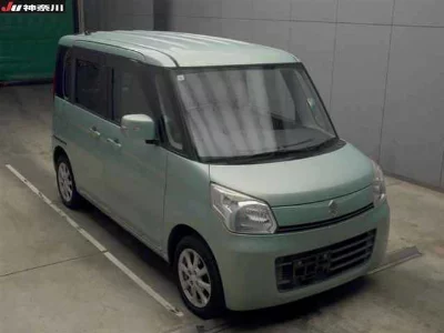 Suzuki Spacia