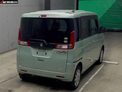 Suzuki Spacia
