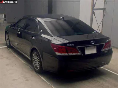 Toyota CROWN MAJESTA